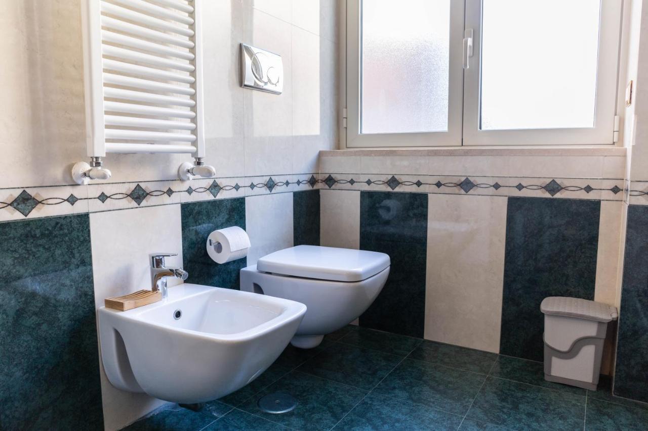 Via Nonantola- Twobedrooms Apartment Roma Ngoại thất bức ảnh